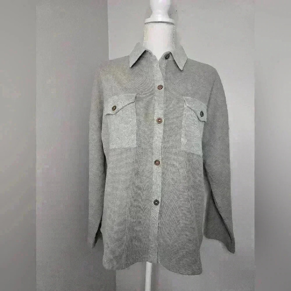 Amazon Jackets & Blazers - Grey Two-Toned Shacket
